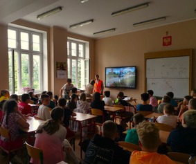 Zajęcia edukacyjne prowadzone przez wolontariuszy Fundacji